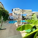 Cam Ξενοδοχείο *
