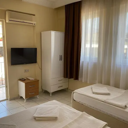 Otel Cam *