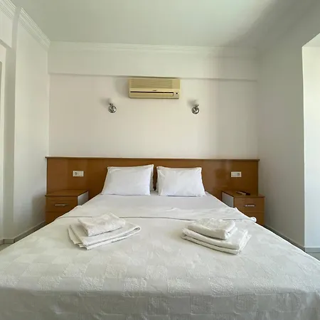Cam Otel *