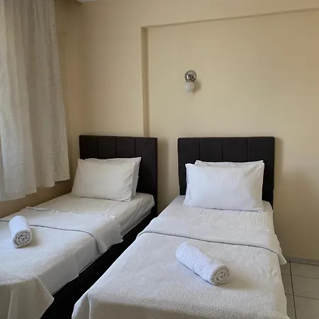 Cam Otel *