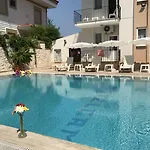 Cam Ξενοδοχείο