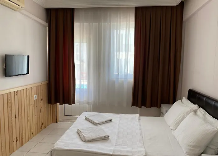 Cam Hotel